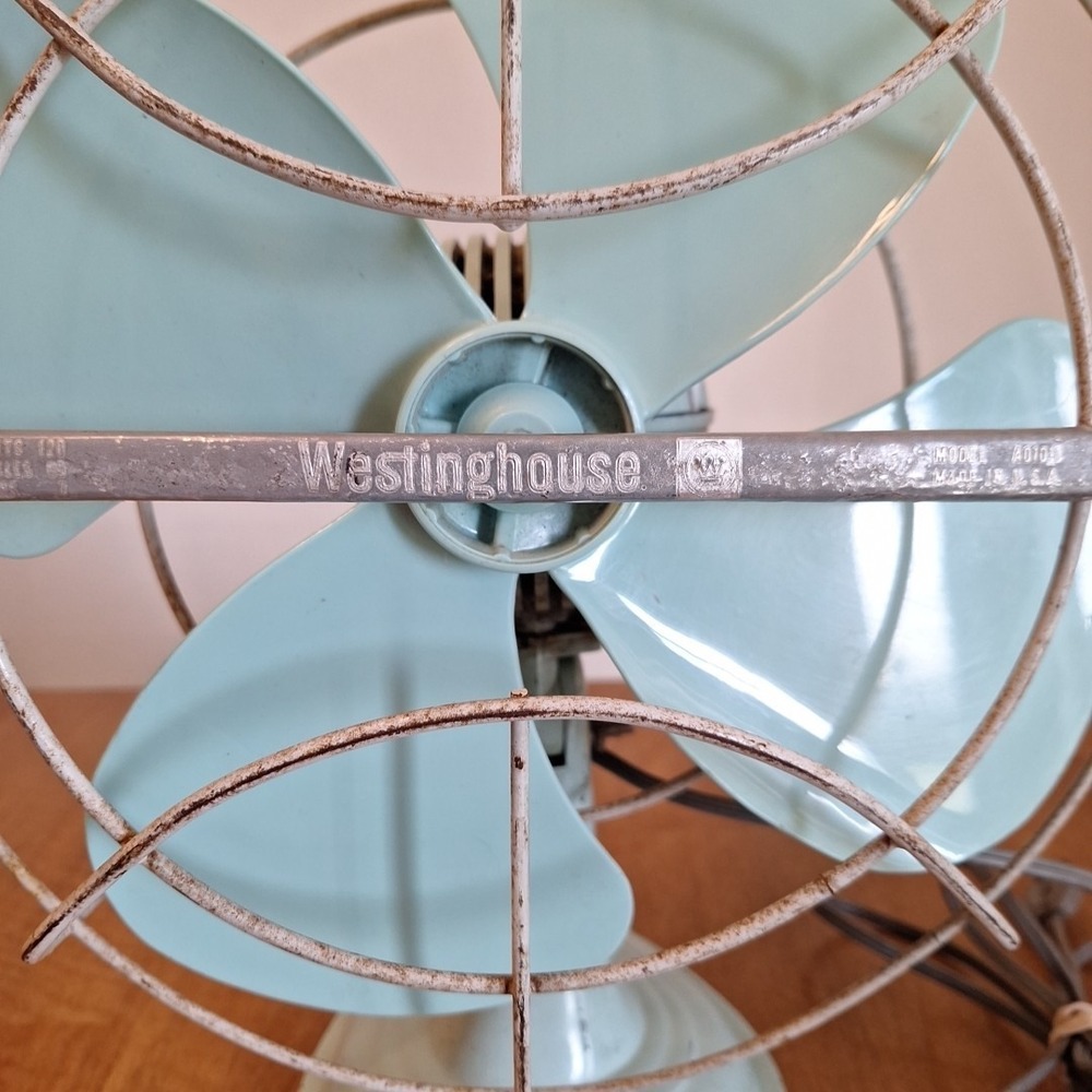RARE Vintage Antique Westinghouse Desk Table Fan LIGHT BLUE Electric Working - Picture 4 of 14
